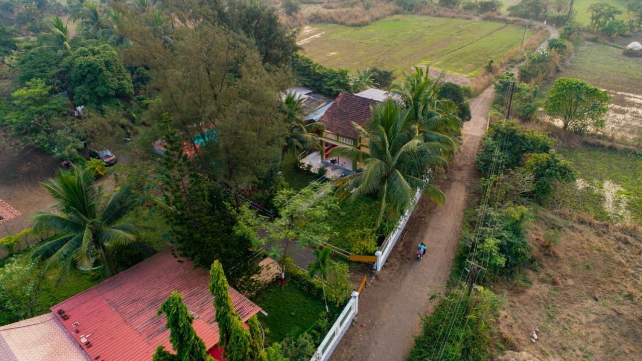 Prajakta Rest House Алибаг Экстерьер фото