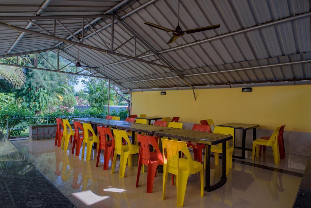 Prajakta Rest House Алибаг Экстерьер фото